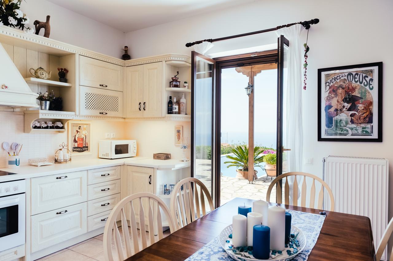 Lena'S Villa Stoupa Bagian luar foto